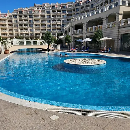 Lägenhet Comfy Flat Sea View & Wi-fi Varna