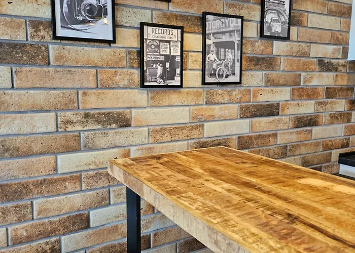 Comfy Flat Sea View & Wi-fi Apartment