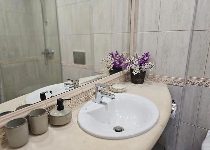 Comfy Flat Sea View & Wi-fi * Warna